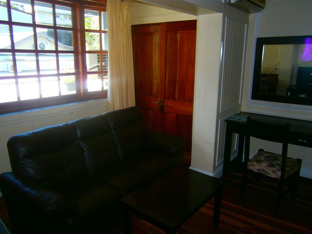 Southern Cross Hotel Suva Extérieur photo